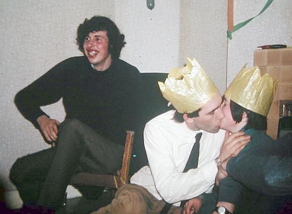 060