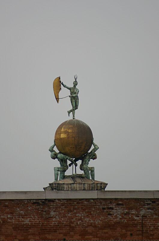 1532