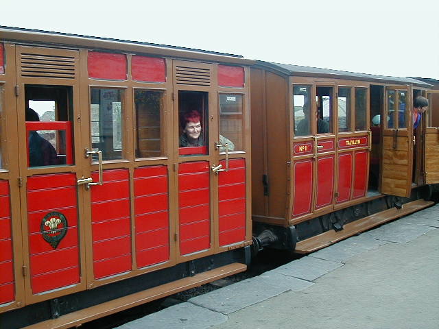 w0042