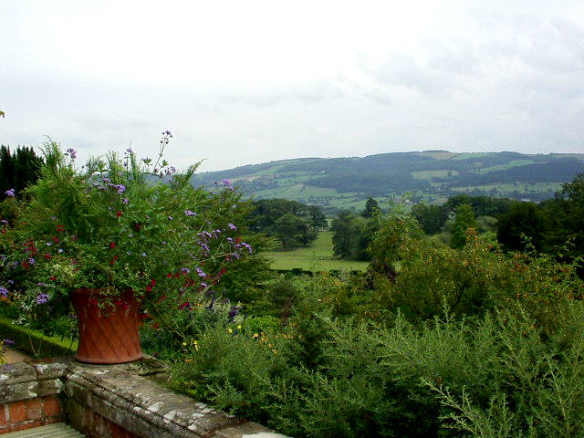 w075